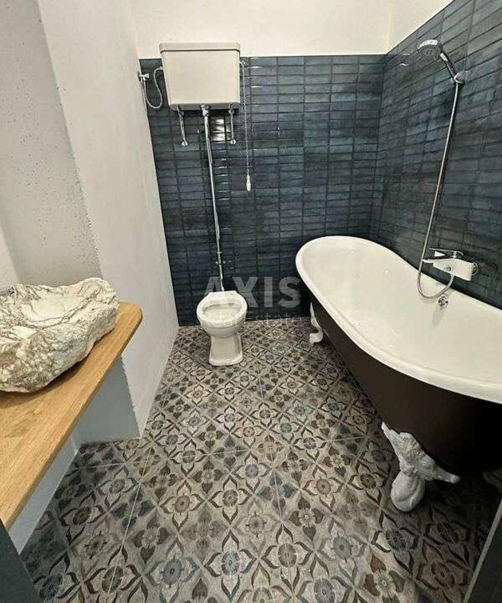 3k apartment vul. Bogatyrs'ka 30