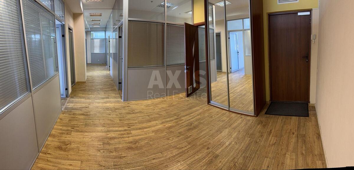 Office vul. Antonovycha 172, 165m2625210