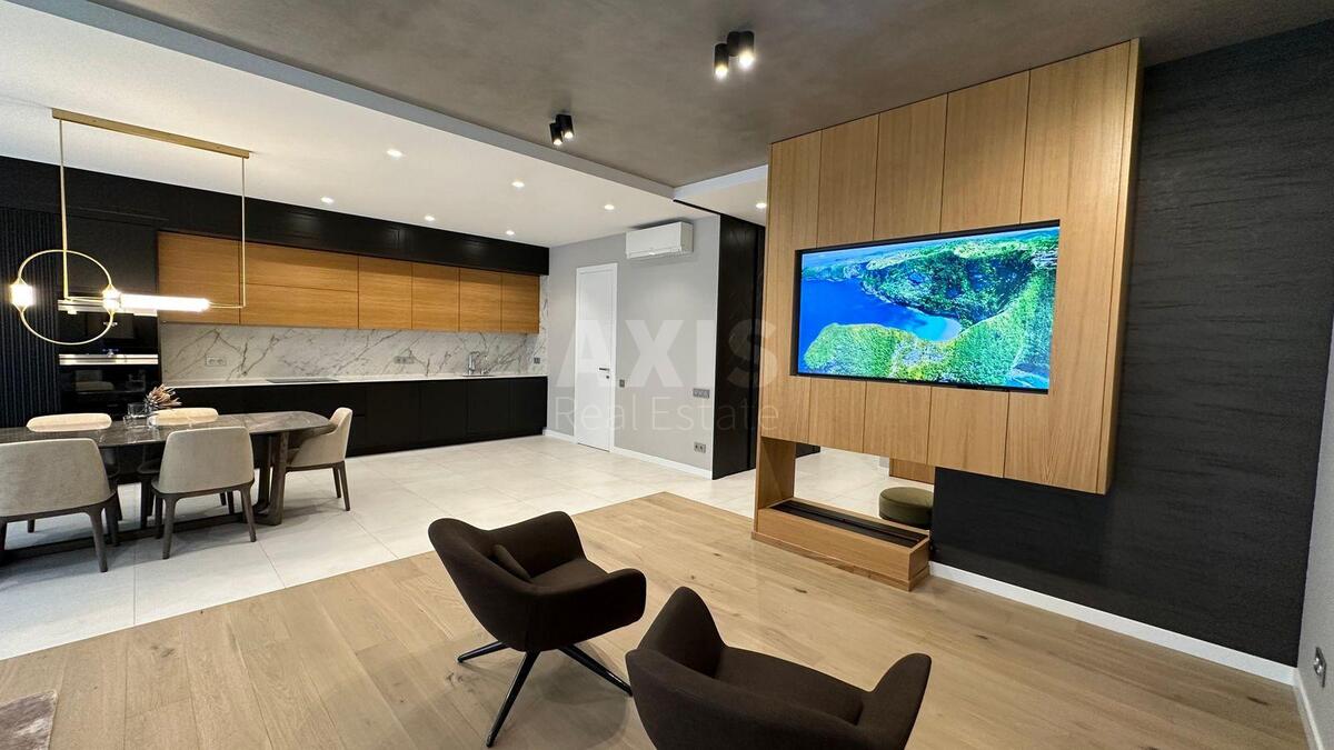 4k apartment vul. Saperne Pole 30