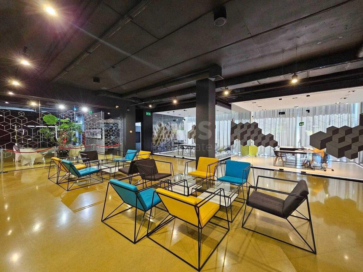 Office bul. Lepse Ivana 6Б, 1400m2572458
