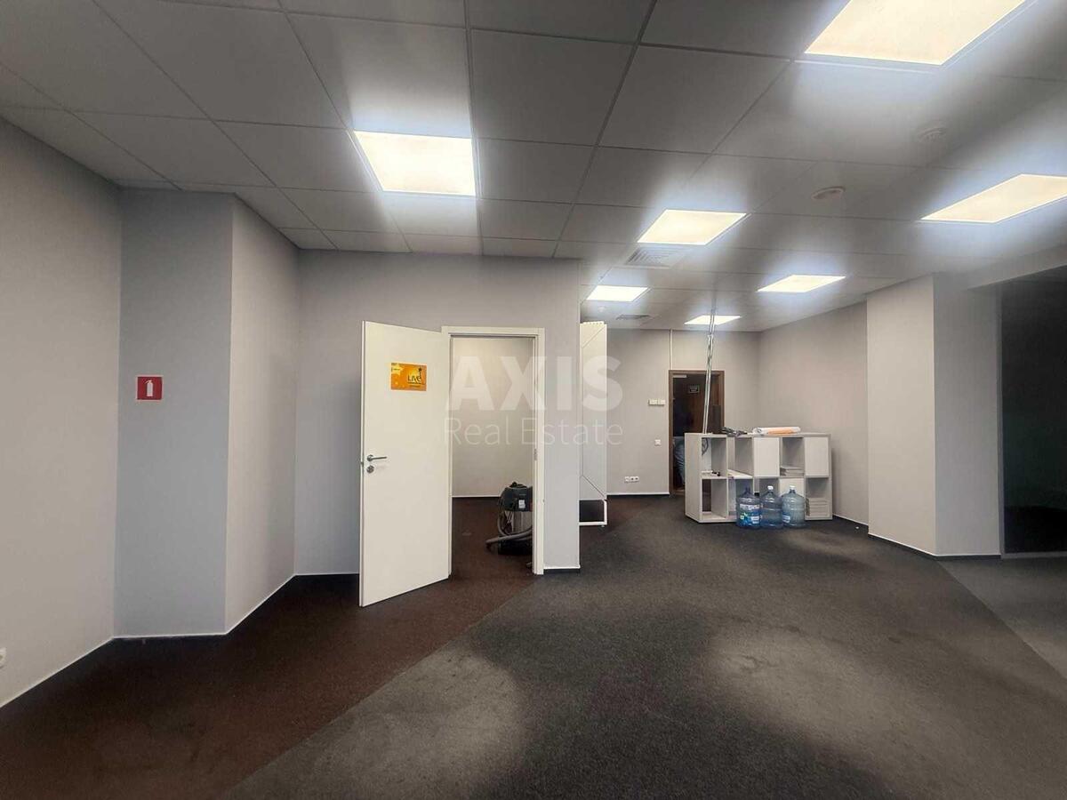 Офис ул. Сверстюка Евгения 11Б, 72м2620016