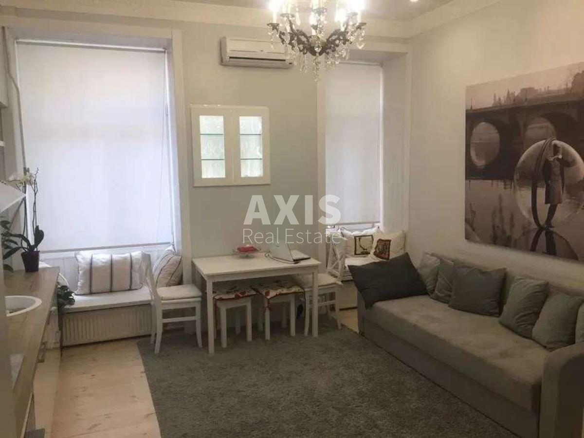 2k apartment vul. Antonovycha 59В0
