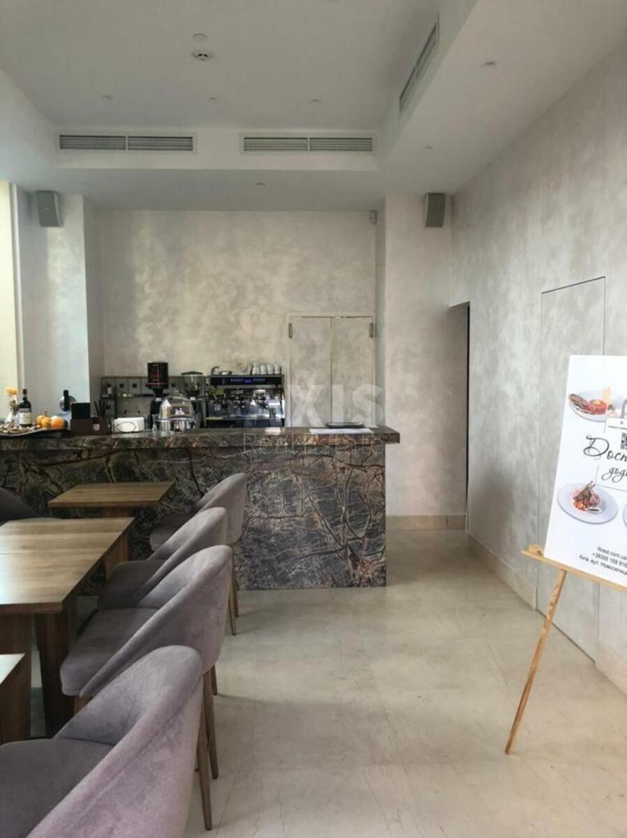 Office vul. Novoselyc'ka 10, 172m22