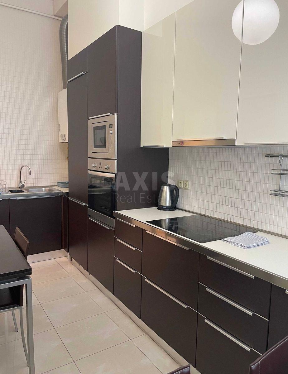 2k apartment vul. Barbjusa Anri 52/1