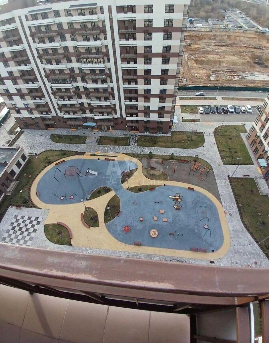 2k apartment vul. Oleksandra Olesja 16