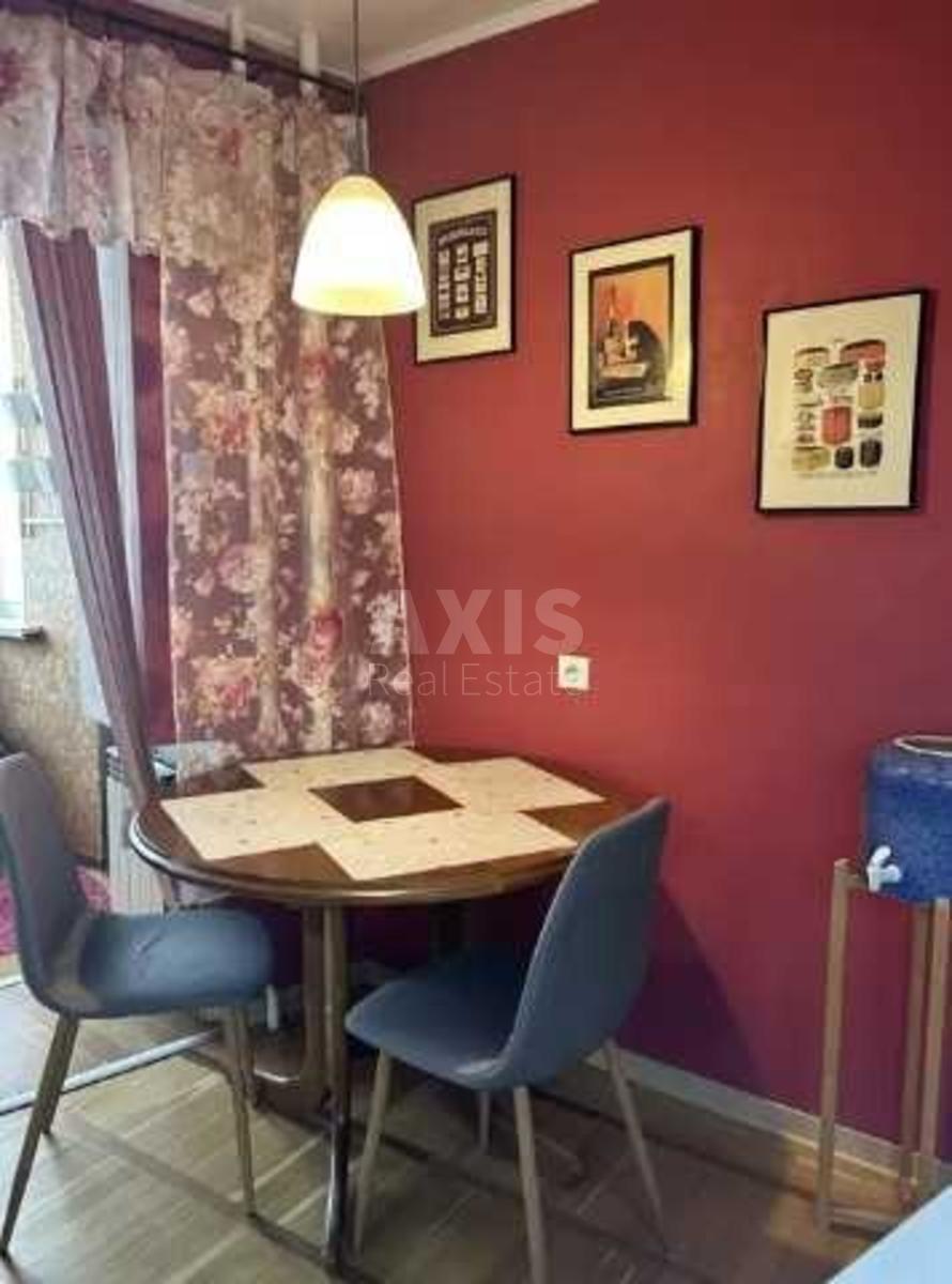1k apartment vul. Ahmatovoi' Anny 7153