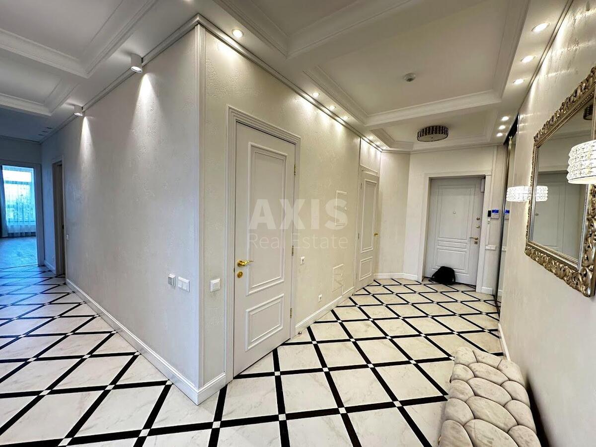 3k apartment uzv. Klovs'kyj 7592777