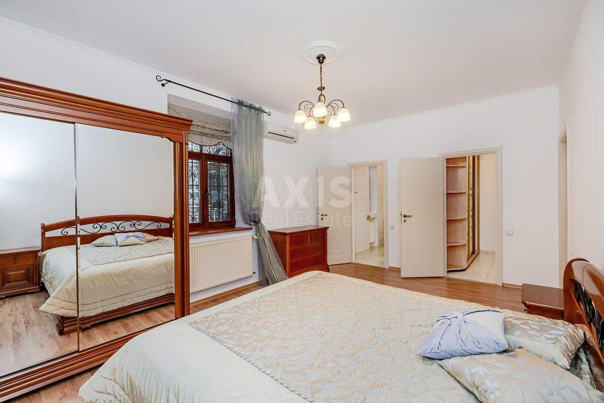 4k apartment vul. Pavlivs'ka 187