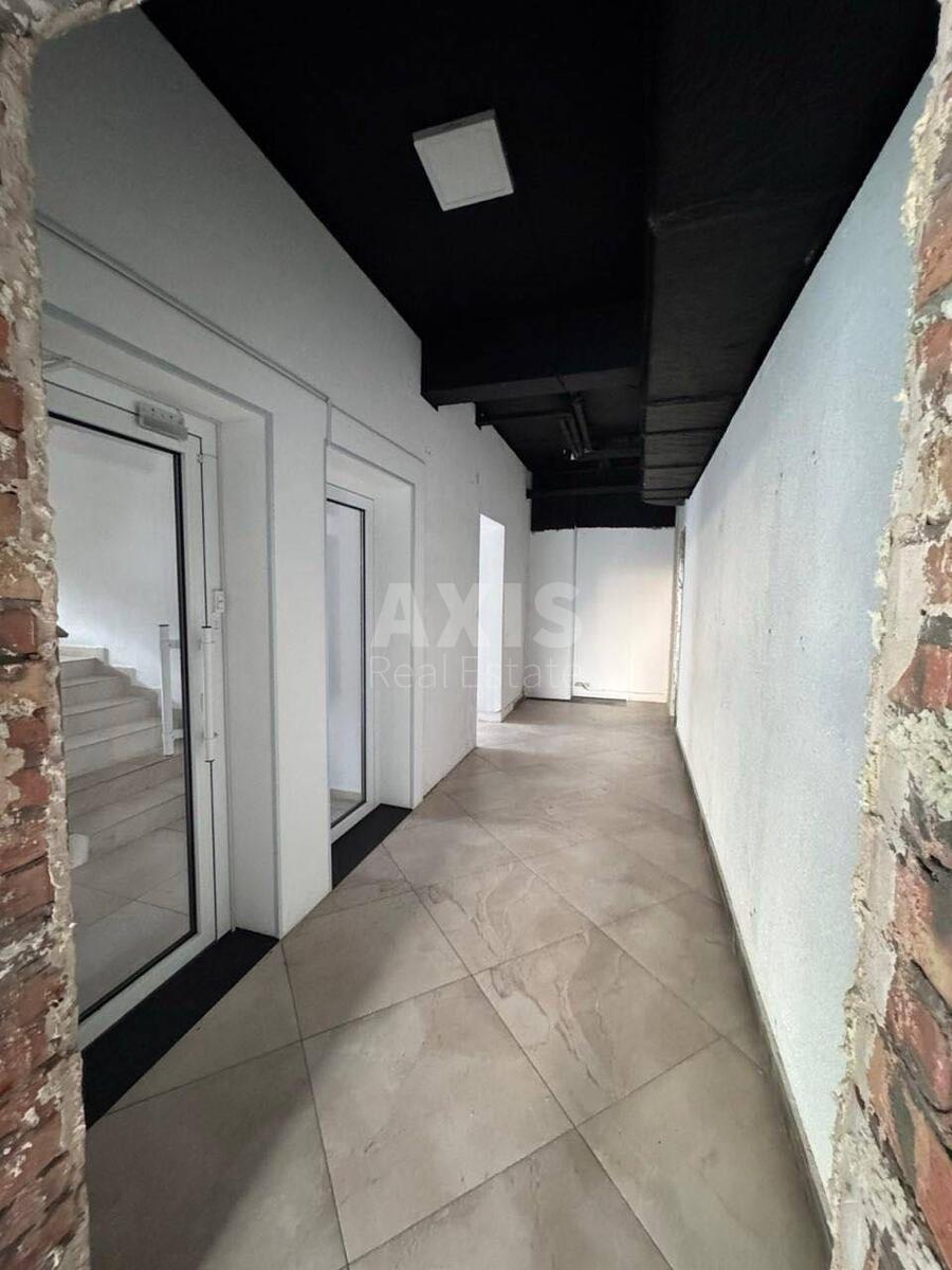 Office vul. Kudri Ivana 26, 146m2586943