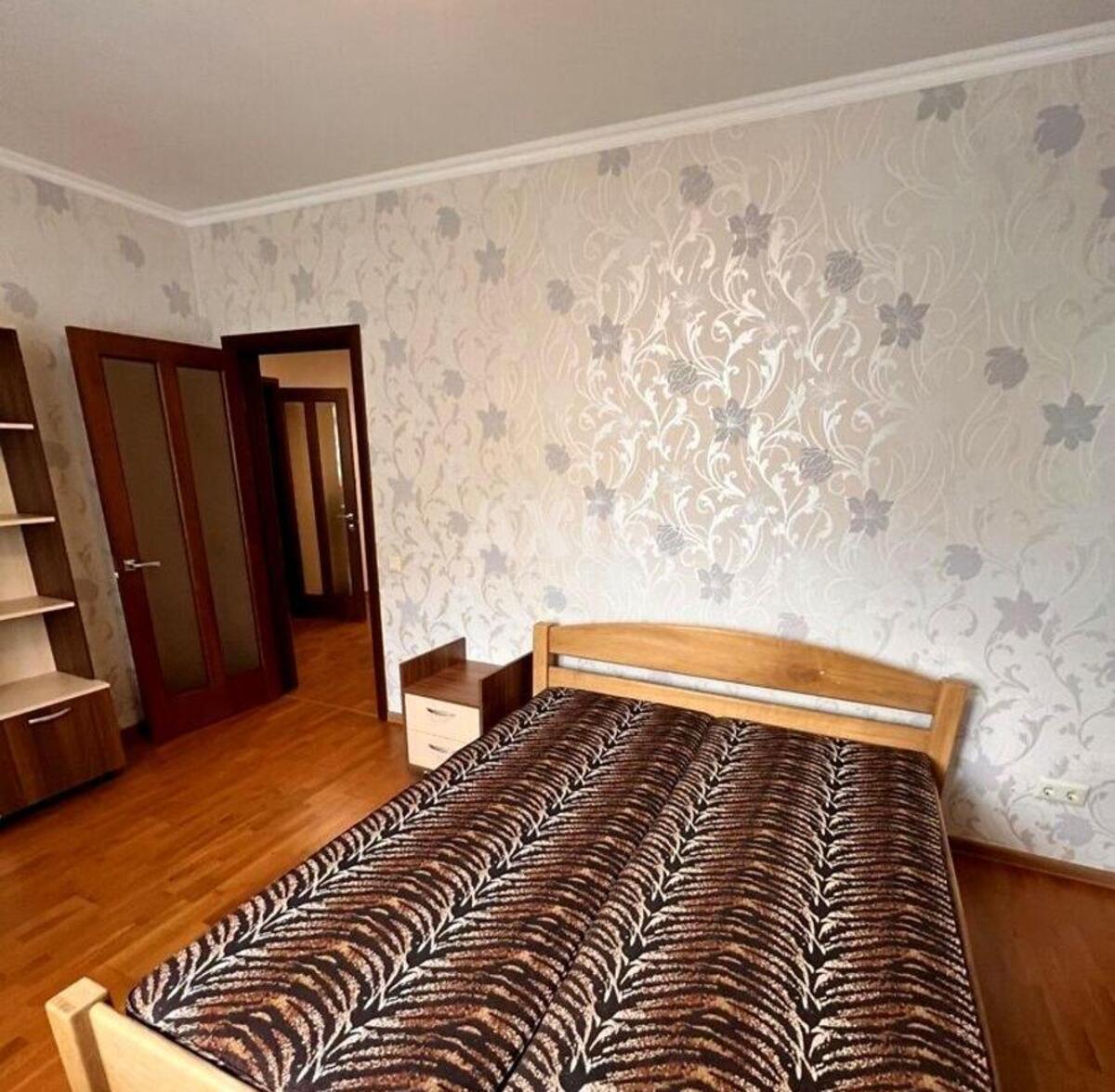 2k apartment vul. Dragomanova 40З631761
