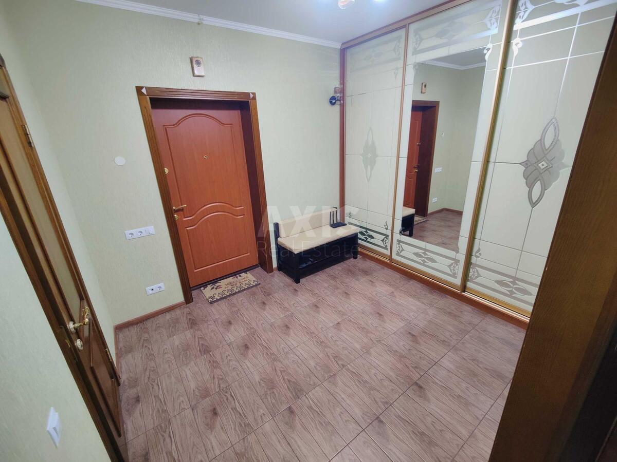 1к квартира ул. Михаила Максимовича 3Д5