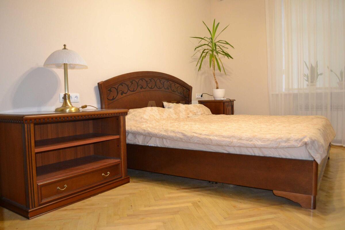 3k apartment vul. Hreshhatyk 250