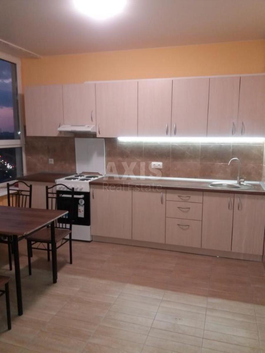 5к квартира ул. Краковская 27А10