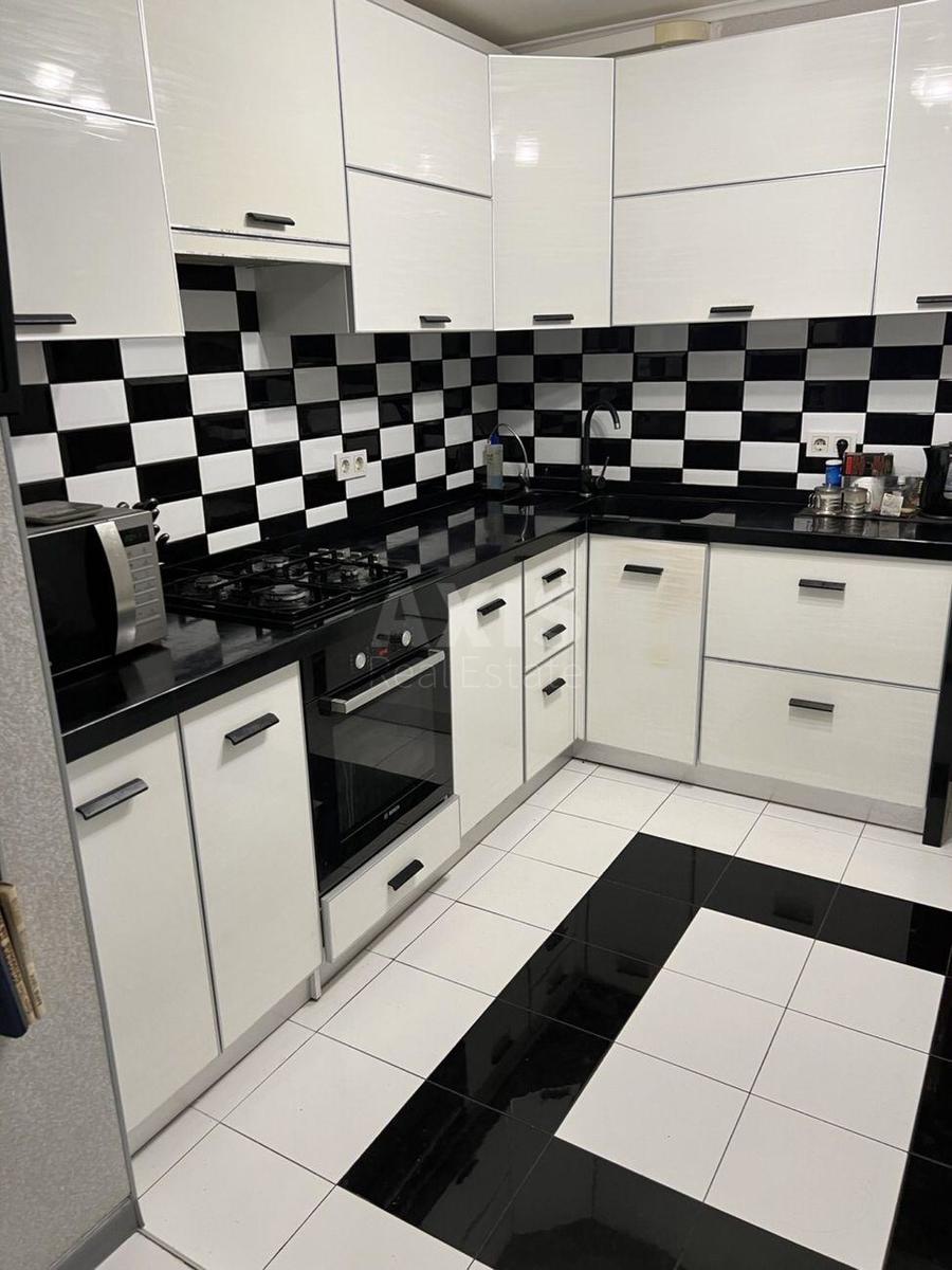 3k apartment vul. Dragomanova 50