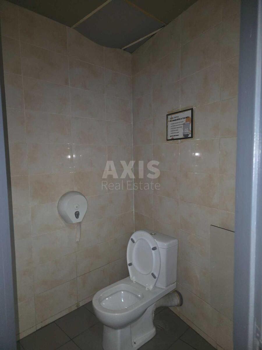Trade object vul. Sverstjuka Jevgena 1, 280m26045010