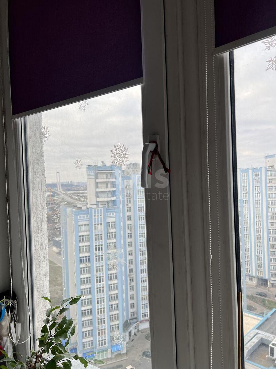 2k apartment nab. Dniprovs'ka 26А9