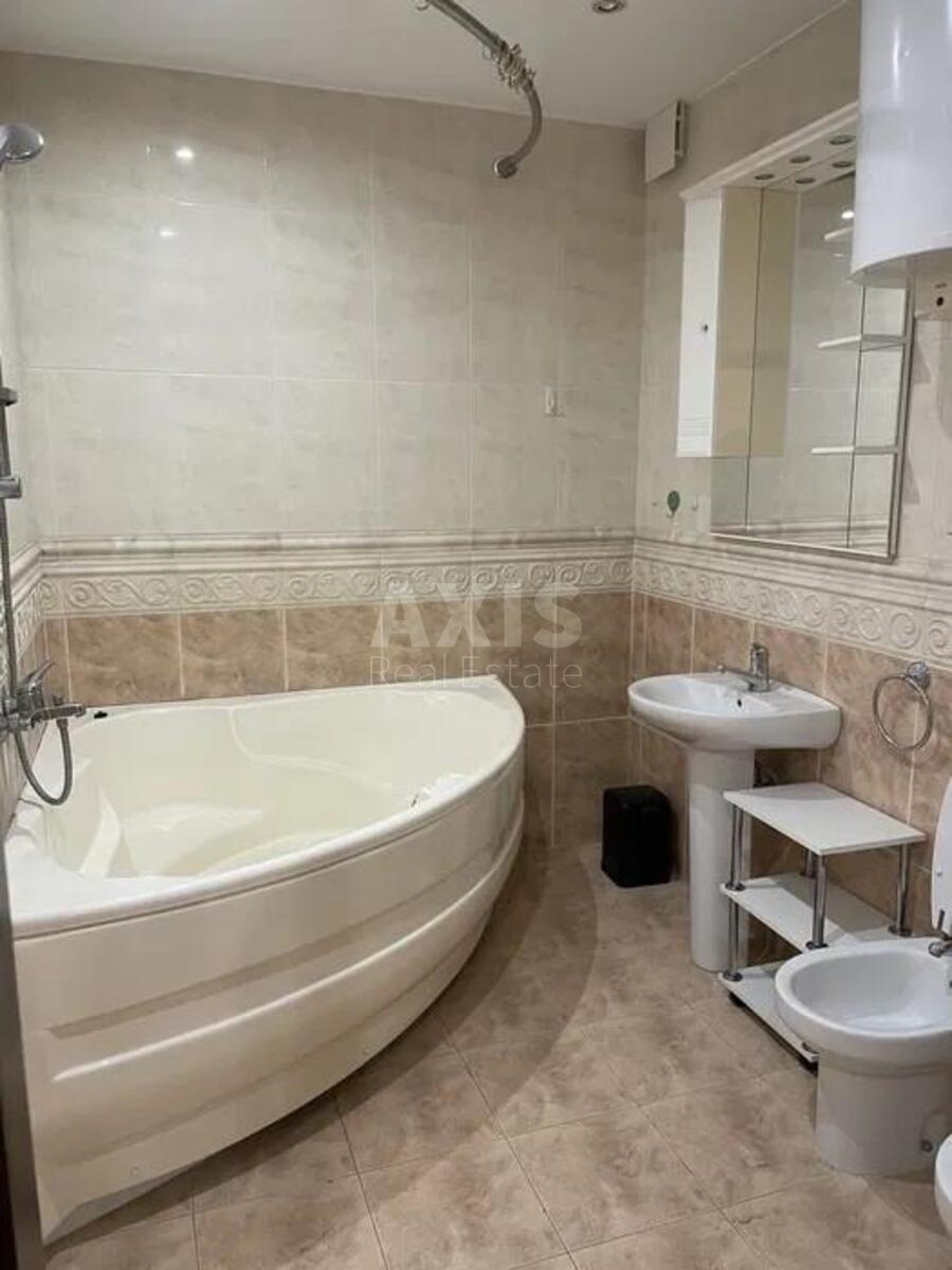 4k apartment vul. Nazarivs'ka 7597287