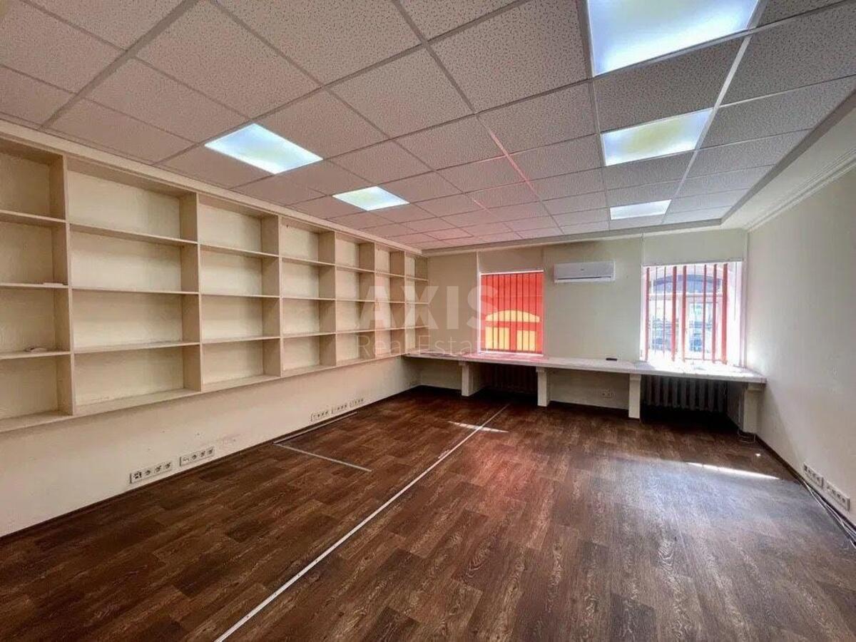 Office vul. Horyva 1А, 332m25974811