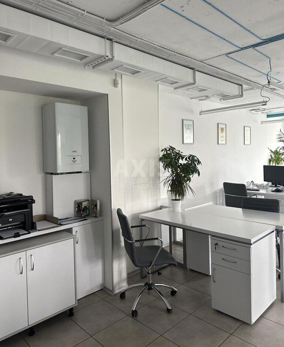 Office pr-t Sobornosti 30А, 102m23
