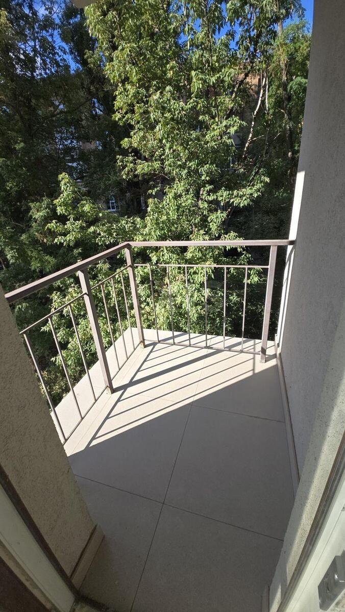 3k apartment vul. Glybochyc'ka 13640236