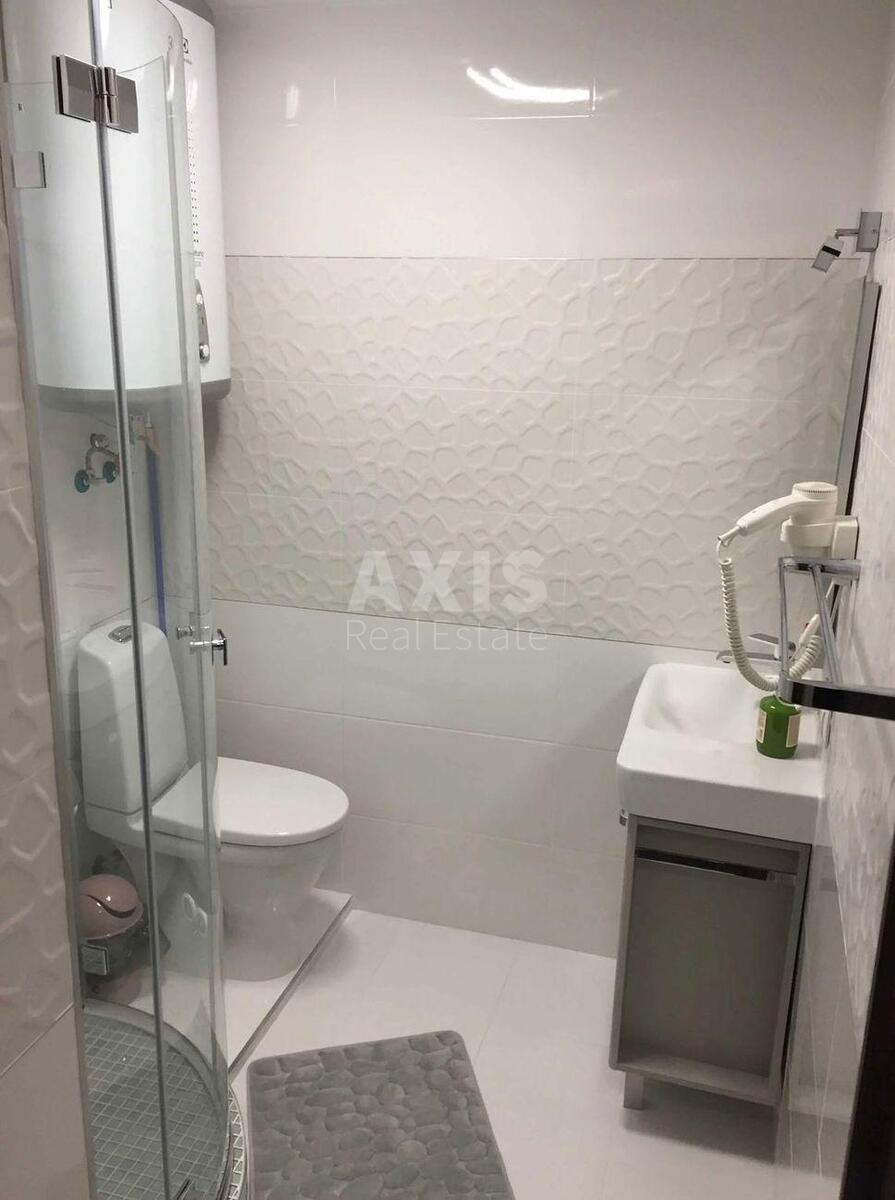 1k apartment bul. Lesi Ukrai'nky 149
