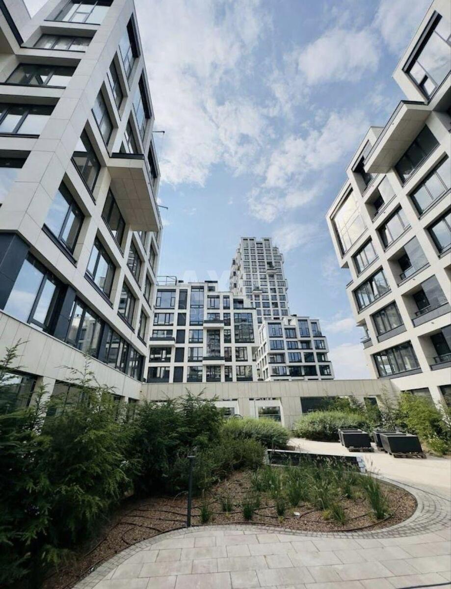 2k apartment vul. Hohlovyh Sim'i' 81