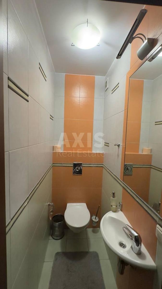 4к квартира ул. Старонаводницкая 86