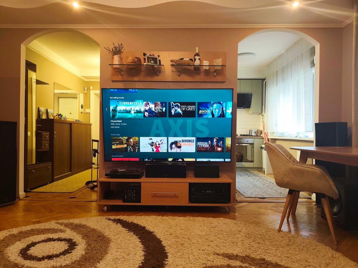 3k apartment vul. Velyka Vasyl'kivs'ka 1025