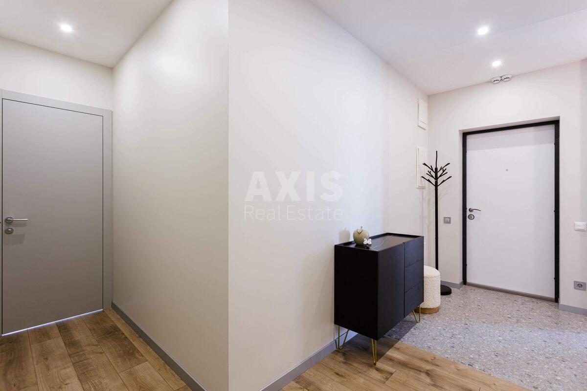 4k apartment pr-t Peremogy 6711