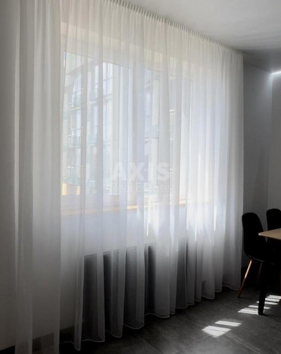 2k apartment vul. Grechka Marshala 10К8