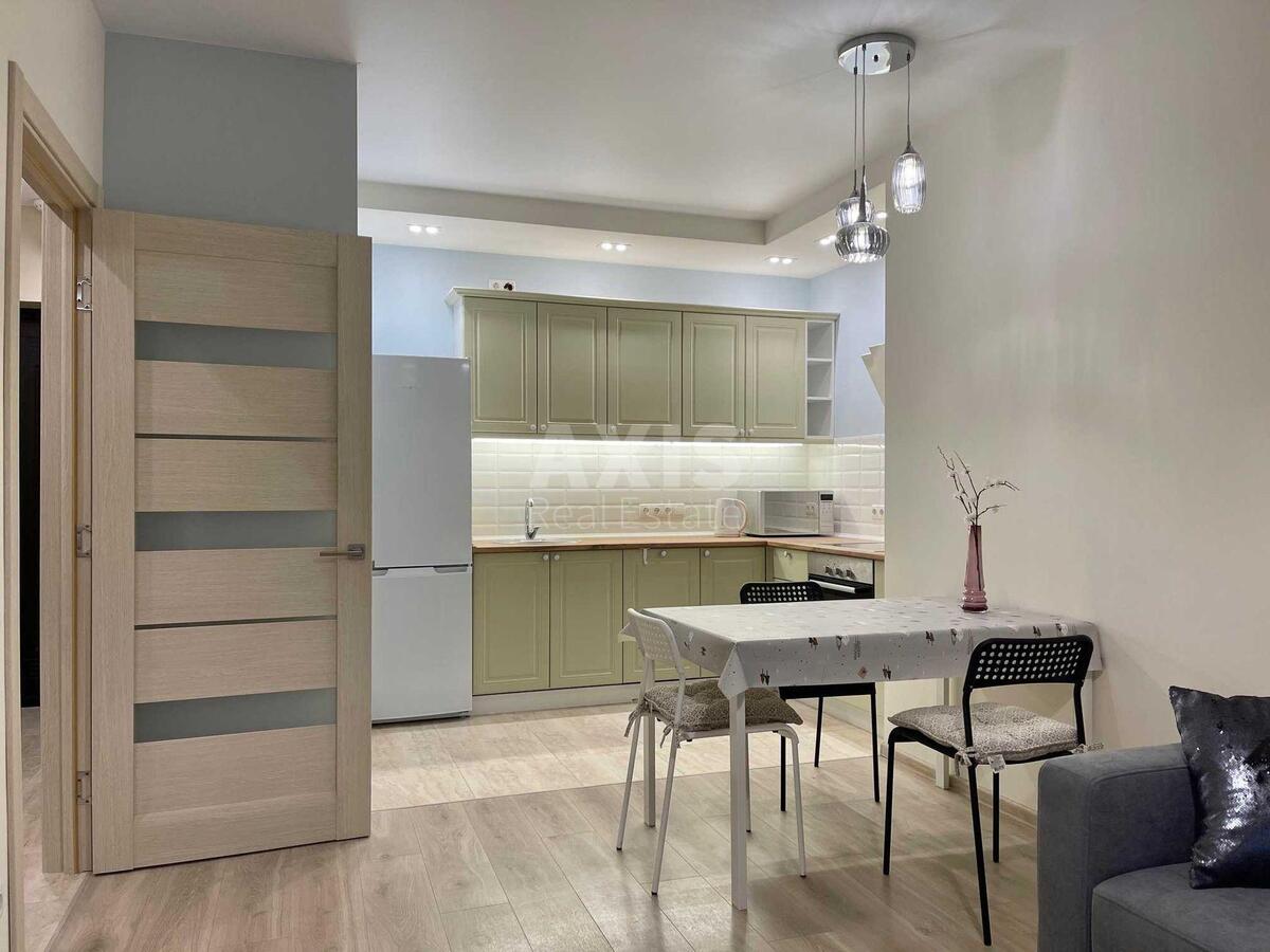 1k apartment vul. Rodyny Kristeriv 14