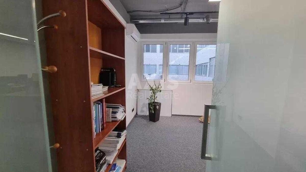 Office shose Harkivs'ke 19, 144m26061910
