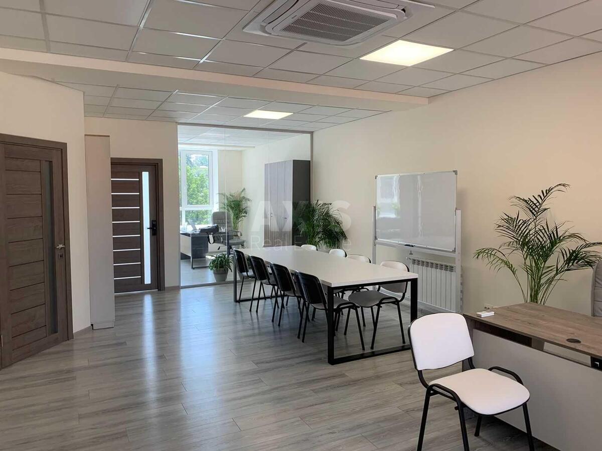 Office vul. Glybochyc'ka 17, 102m2567931