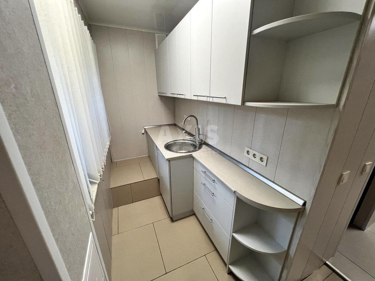 Office vul. Kyrylivs'ka 116А, 60m2611972