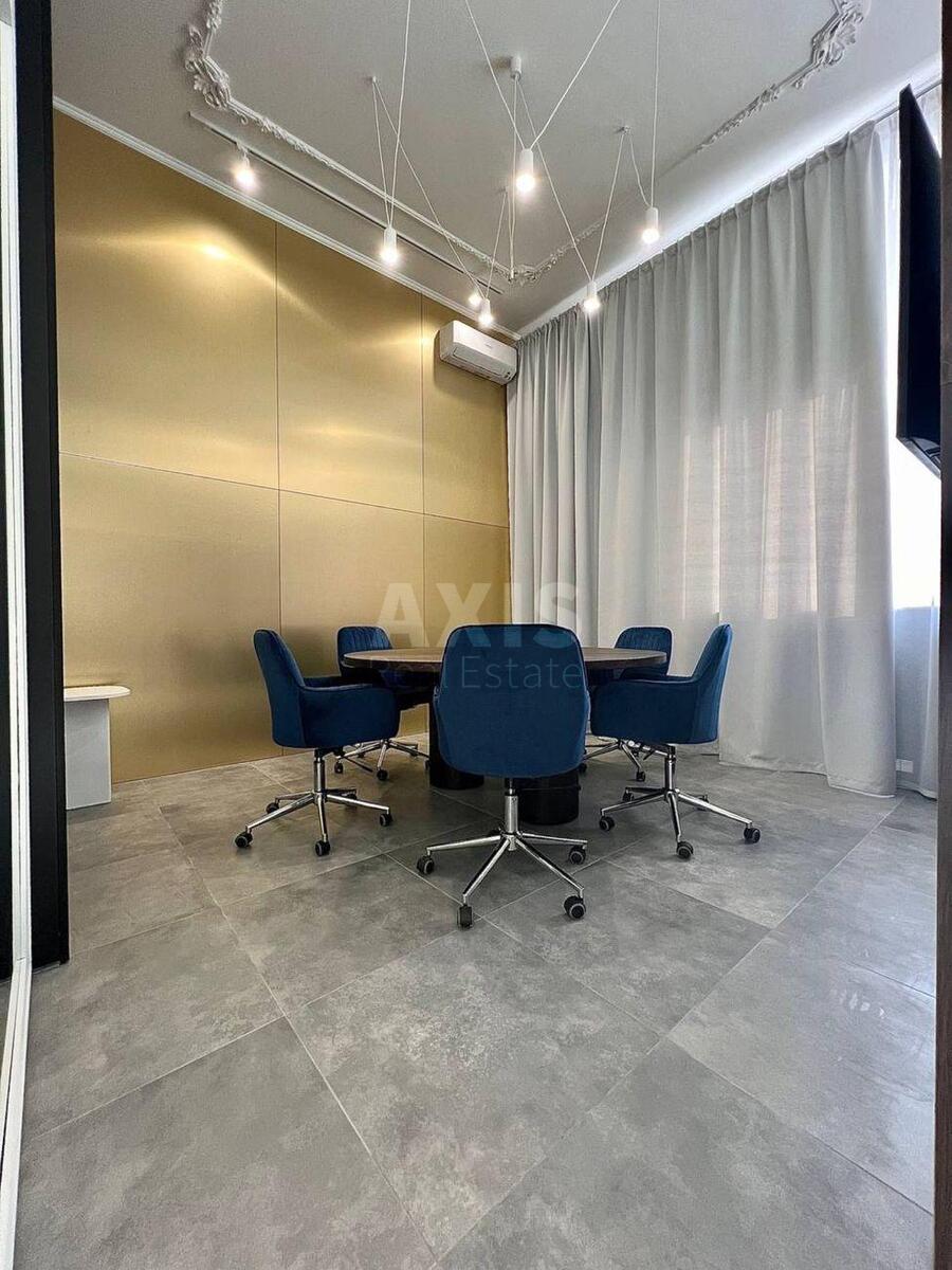 Office vul. Hmel'nyc'kogo Bogdana 32, 160m2612332