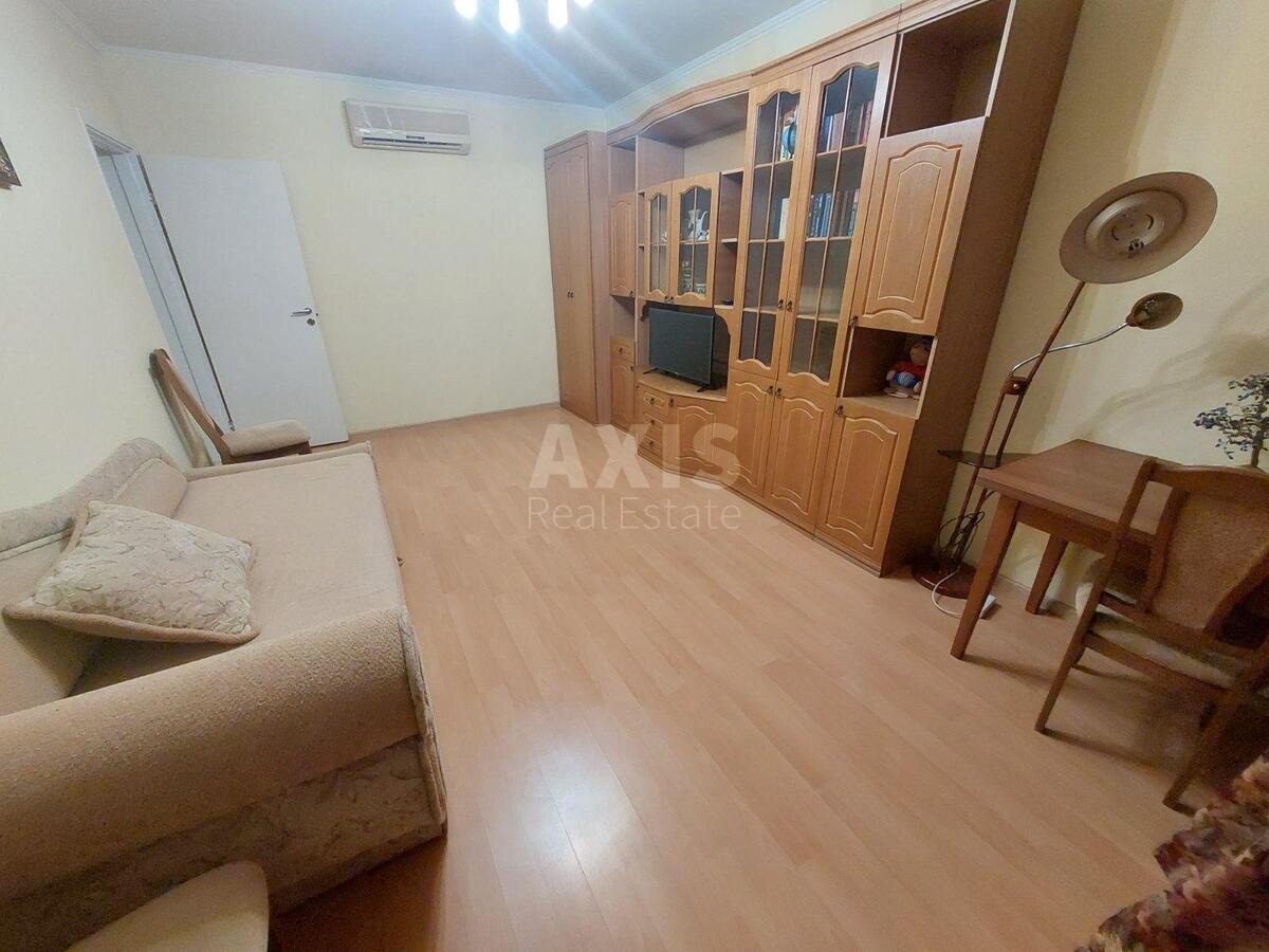 2к квартира ул. Ахматовой Анны 16Г614212