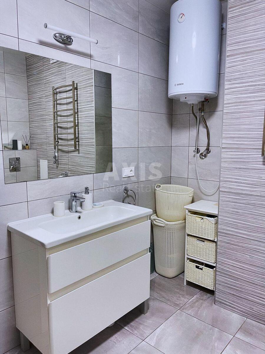 2k apartment vul. Mehanizatoriv 2010
