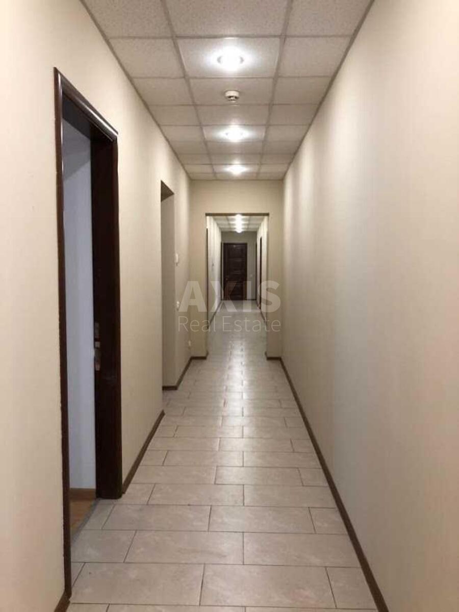 Office vul. Bilorus'ka 5, 250m2515165