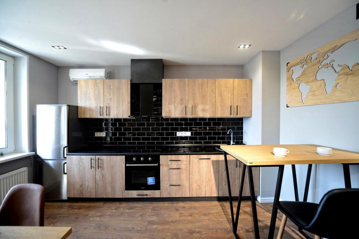 1k apartment vul. Myhajla Maksymovycha 24