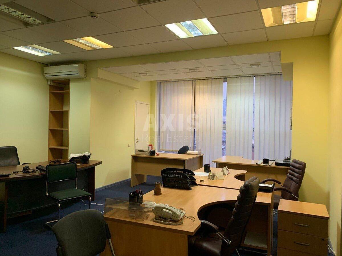 Office vul. Velyka Vasyl'kivs'ka 62/64, 305m2608749