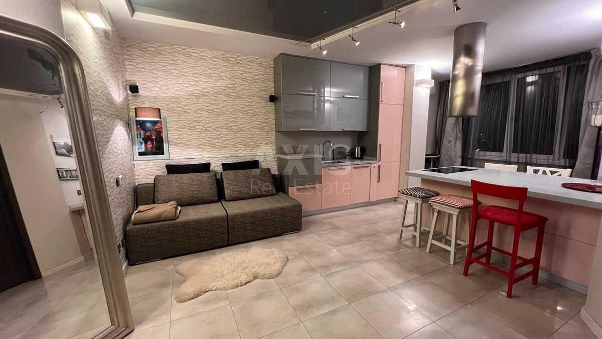 1k apartment vul. Ushakova Mykoly 1В610941