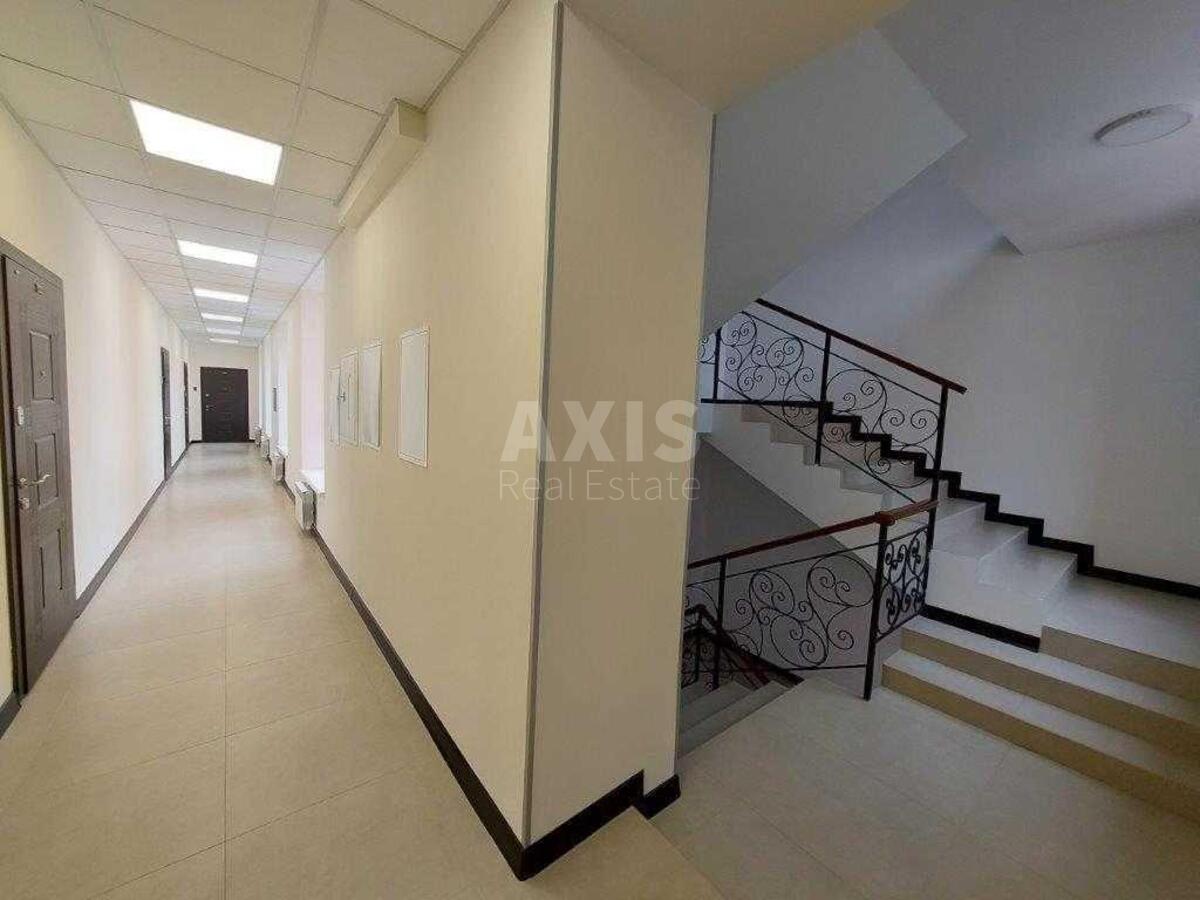 Office vul. Glybochyc'ka 17, 172m20