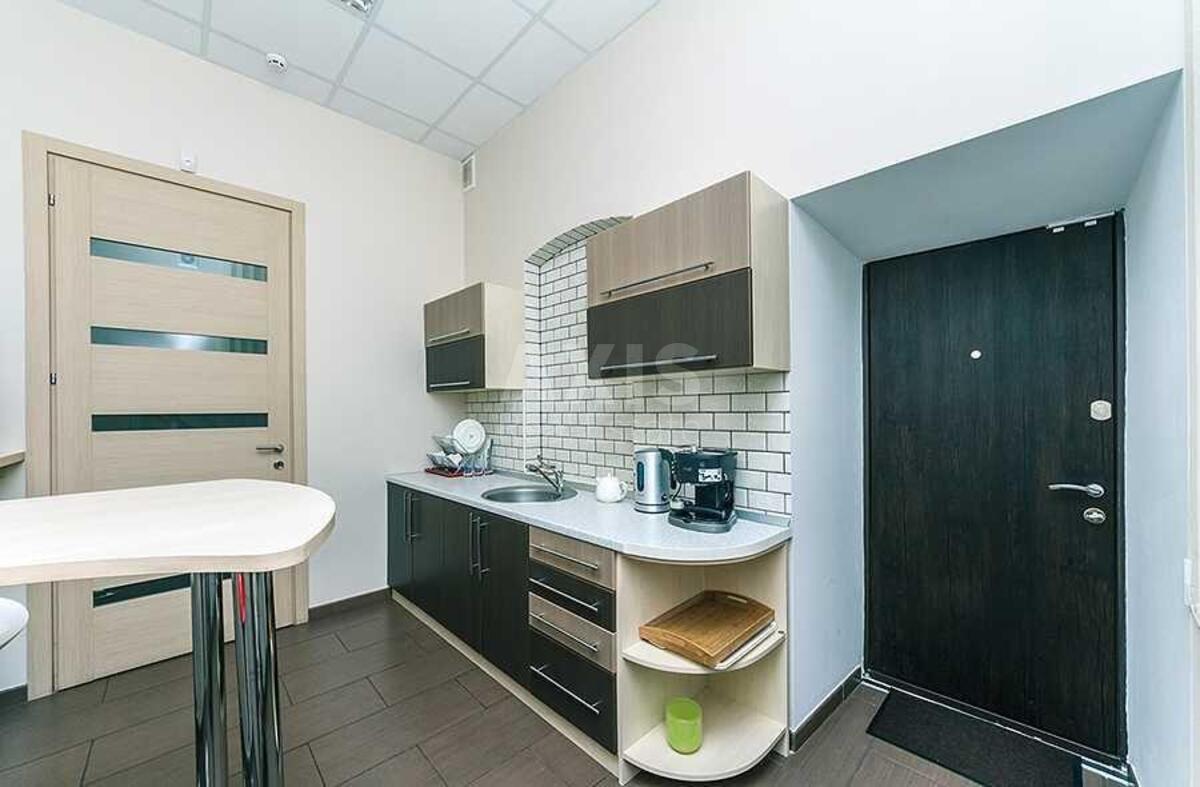 Office vul. Levandovs'ka 8/15, 120m2572678