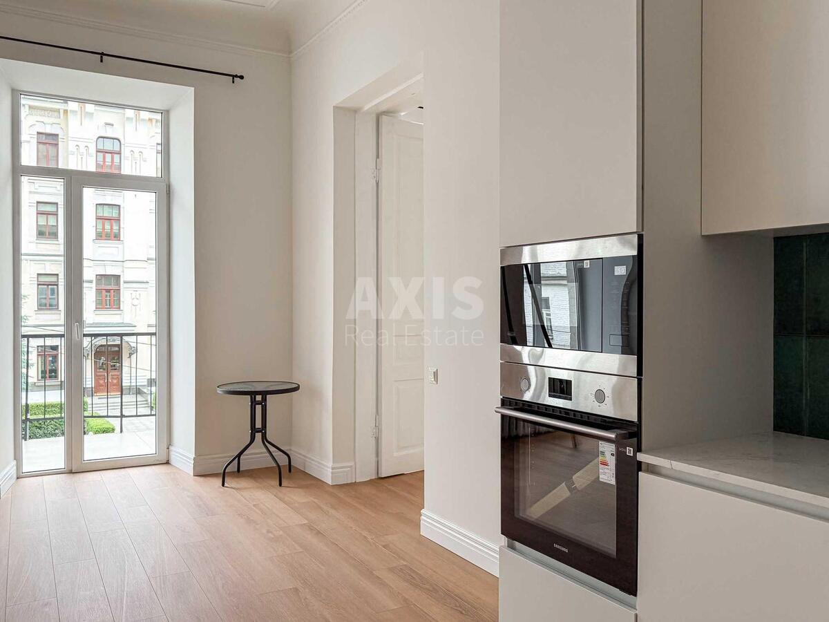 4k apartment prov. Shevchenka 13/21573251
