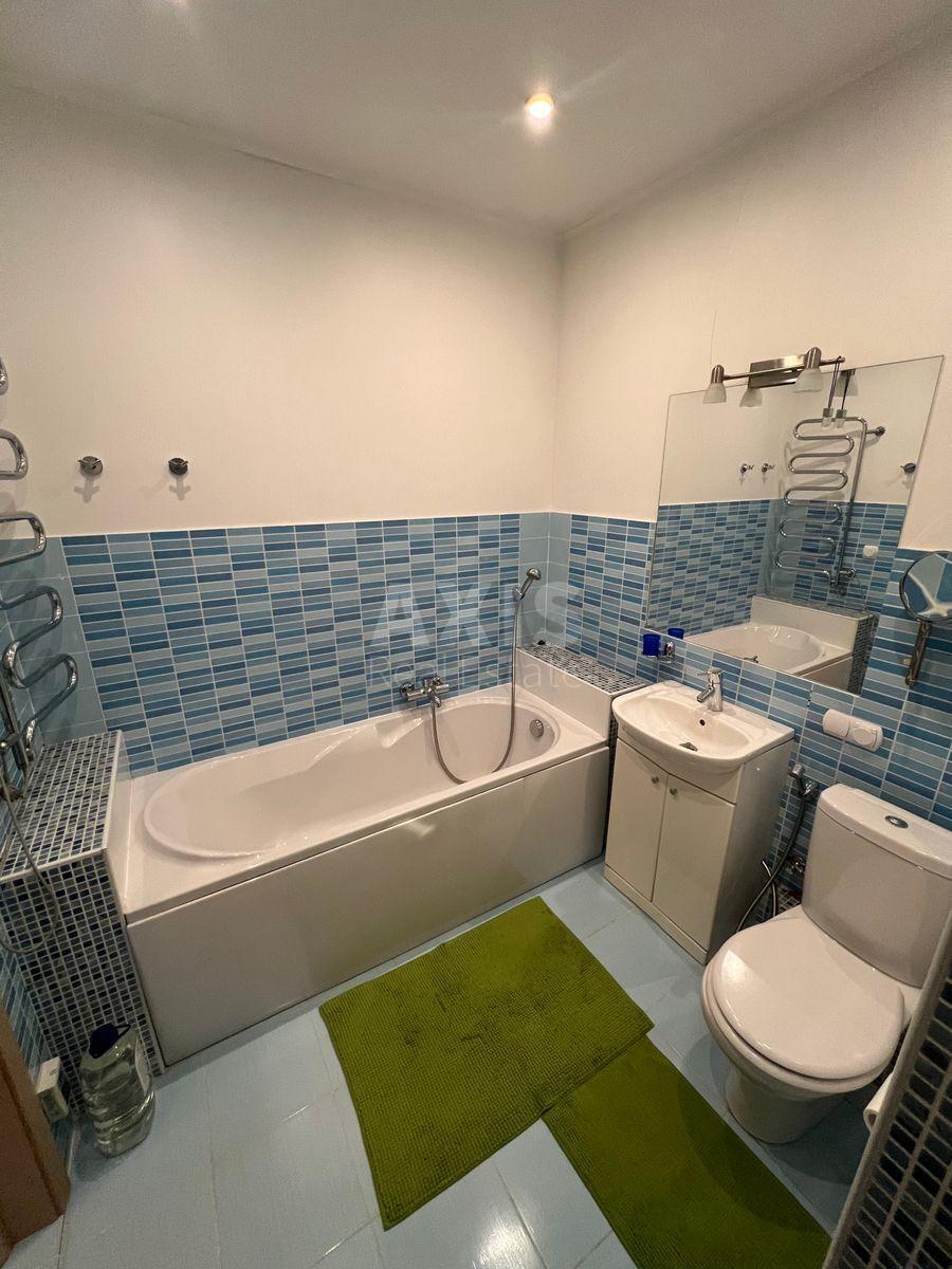 2k apartment vul. Yulia Zdanovska 60А10