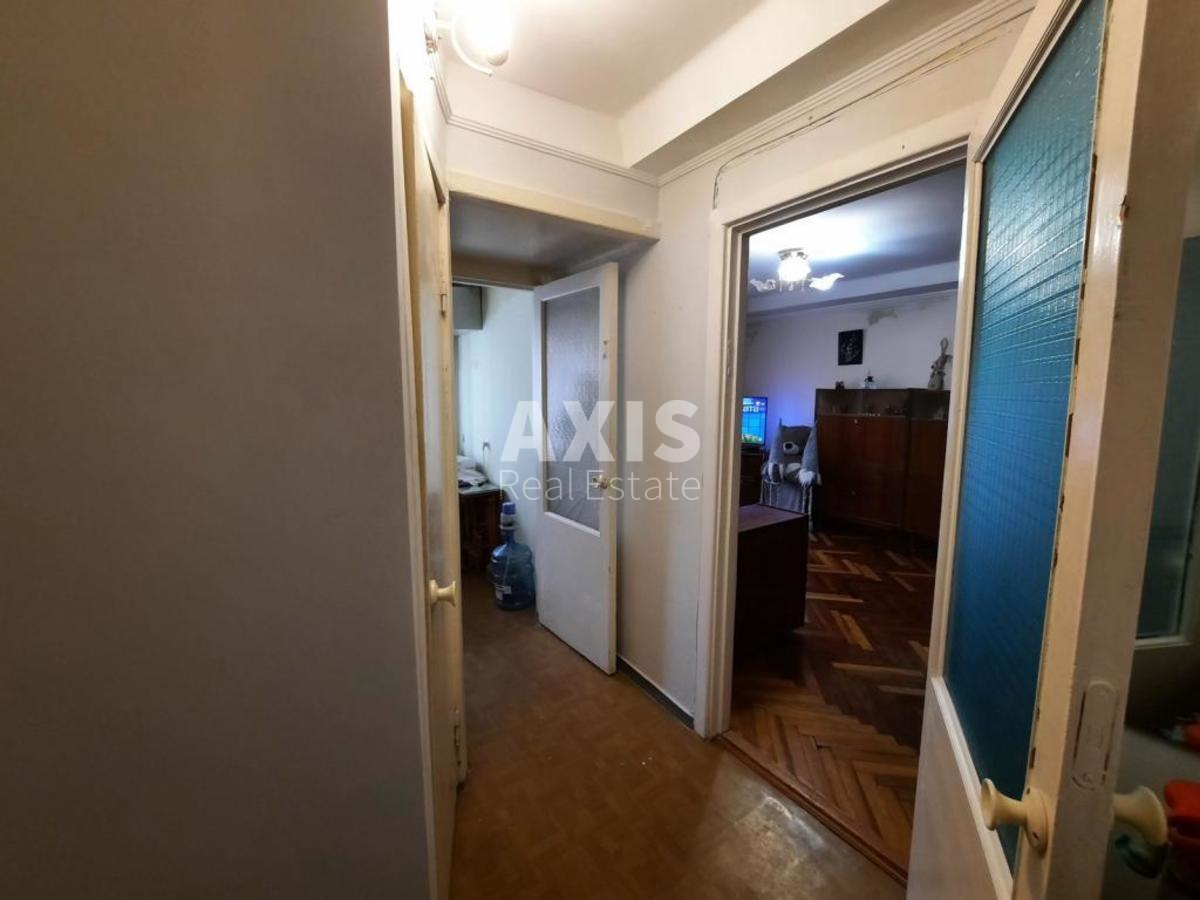 1к квартира пр-т Голосеевский 8910