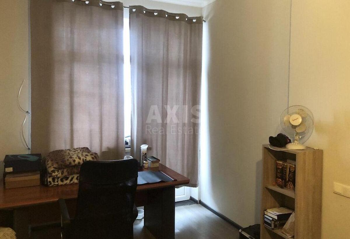 2k apartment vul. Turgenjevs'ka 78/114