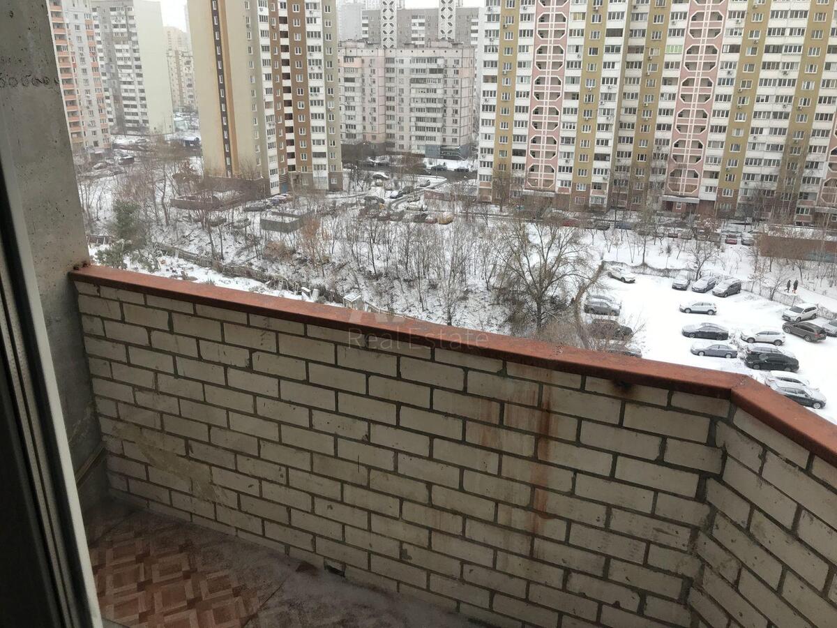 1k apartment vul. Ahmatovoi' Anny 35А579088