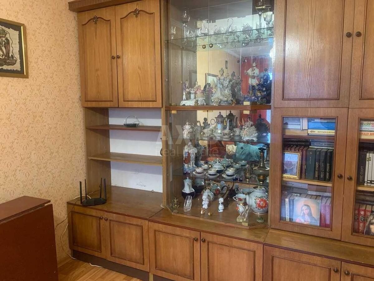 2к квартира ул. Лятошинского 83