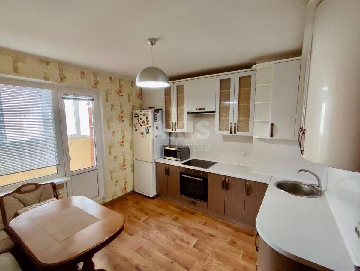 1k apartment vul. Zakrevs'kogo Mykoly 97А